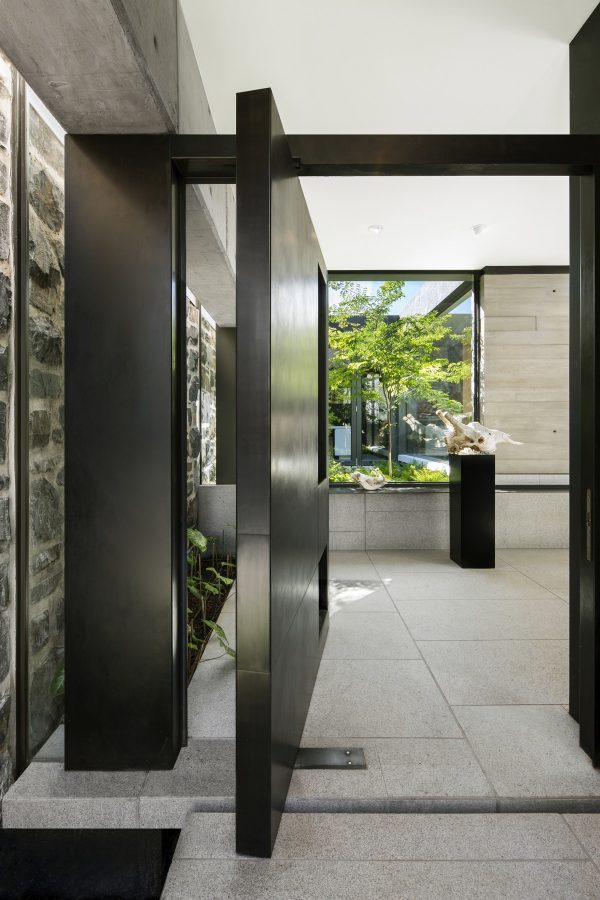large-pivoting-front-door-600x900.jpg