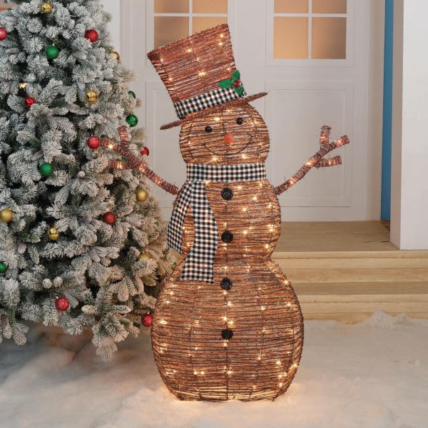 cute-rustic-outdoor-christmas-decoration