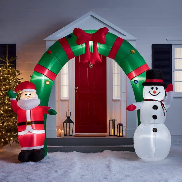 outdoor-inflatable-christmas-decorations