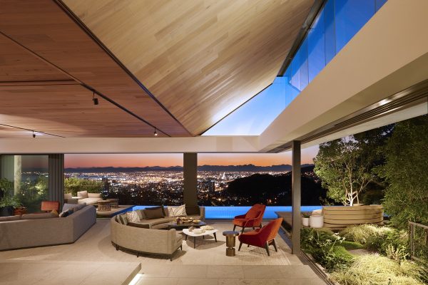 large-lounge-rug-600x400.jpg