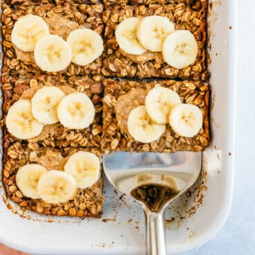 Banana baked oatmeal