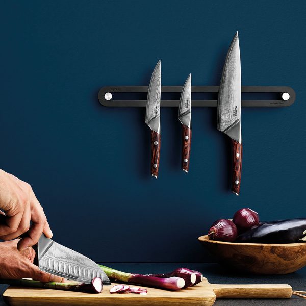 designer-magnetic-wall-knife-holder-matt