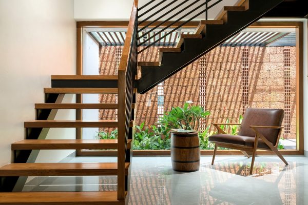 open-staircase-design-600x400.jpg