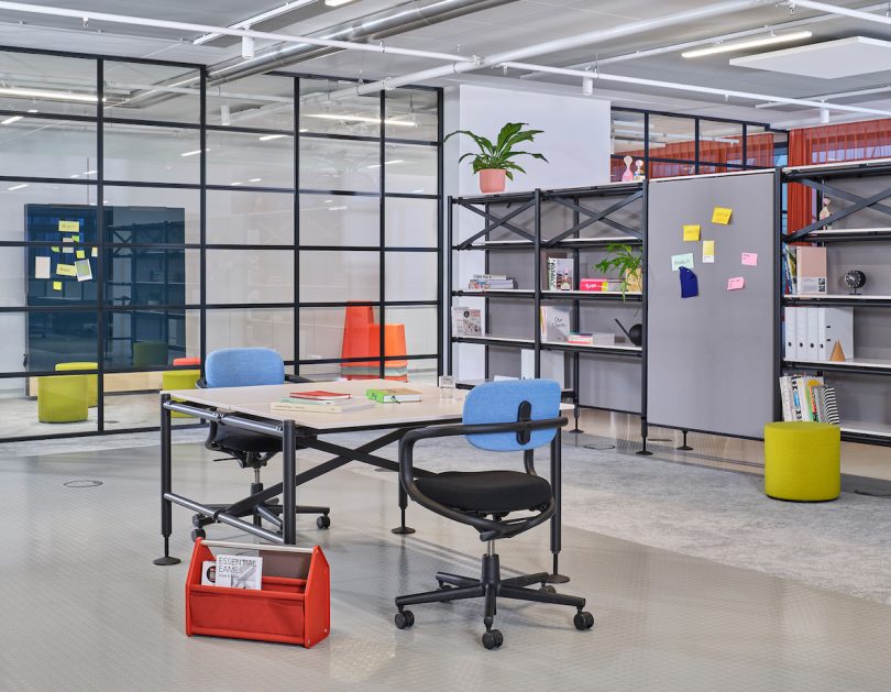 Vitra Comma Office System