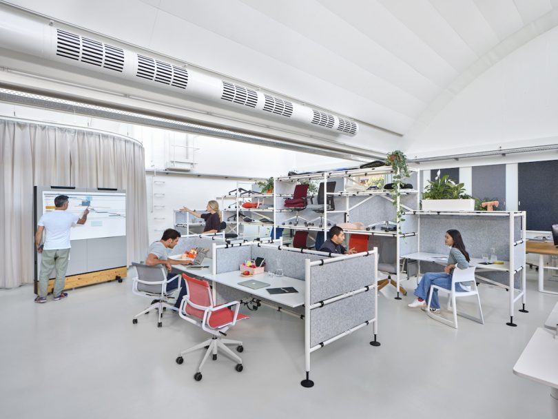 Vitra Comma Office System